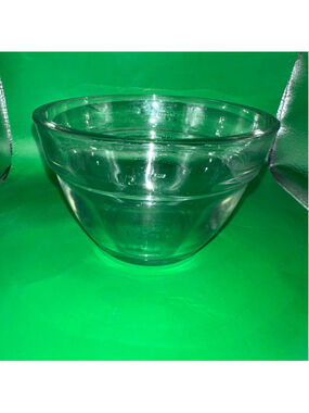 The Pampered Chef 2 Cup Glass Prep Mixing Clear Measuring Bowl Made In USA